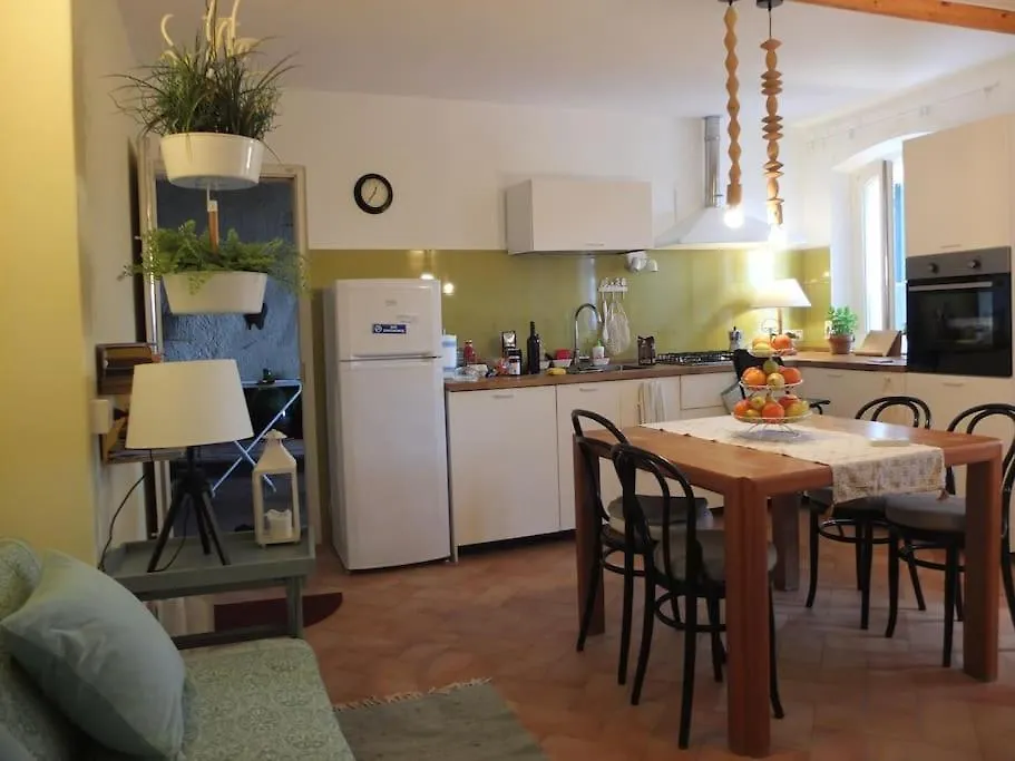 טרקסטאני Uvatanta Cottage 0*,  איטליה