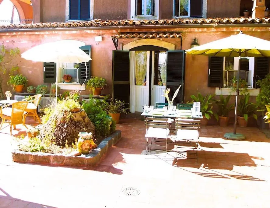 בית נופש טרקסטאני Uvatanta Cottage
