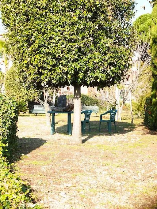 טרקסטאני Uvatanta Cottage איטליה